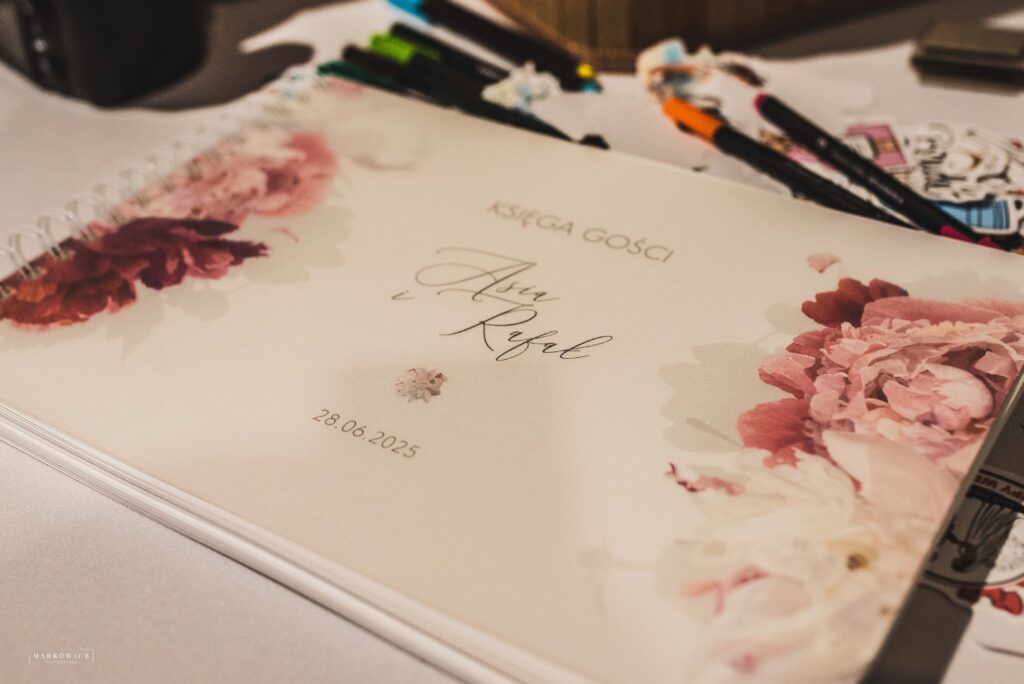 Detale wesela, dekoracja, atmosfera zabawy weselnej