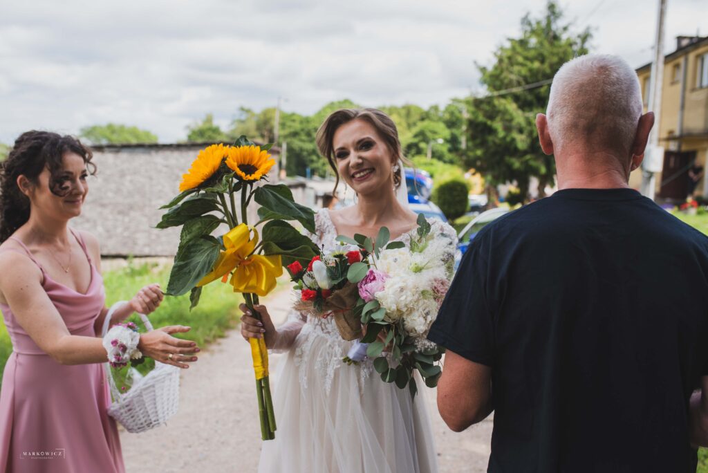 Detale ślubu, bukiet panny młodej