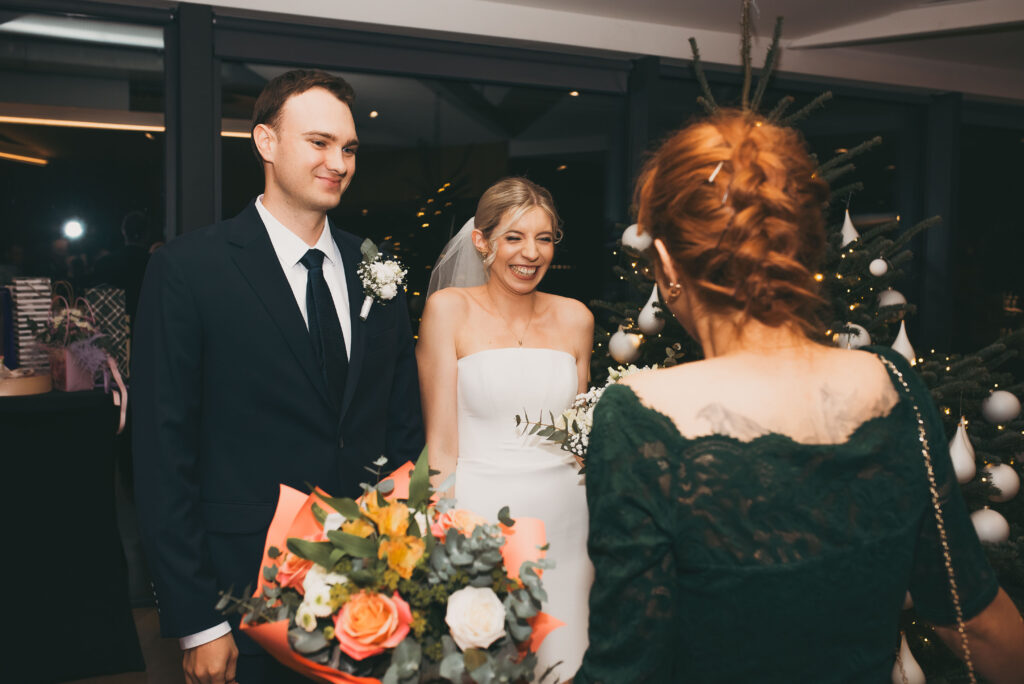 Restauracja Przystań w Olsztynie - przywitanie pary młodej